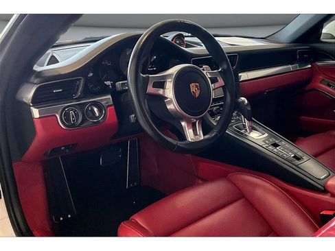 Used 2016 Porsche 911 Targa 4S AWD/4WD image 16