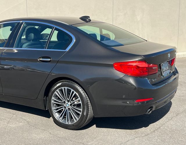 Used 2017 BMW 530i RWD image 7