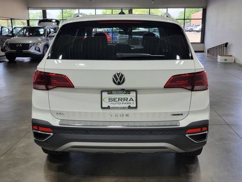 Used 2024 Volkswagen Taos SEL AWD/4WD image 6