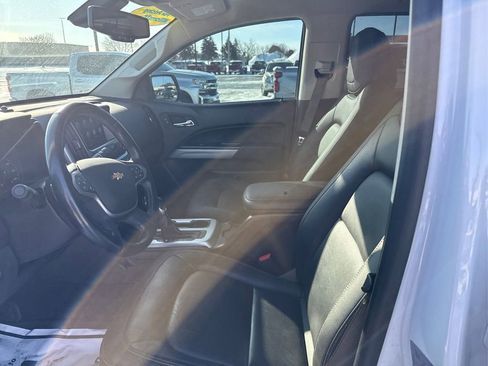 Used 2022 Chevrolet Colorado ZR2 image 9