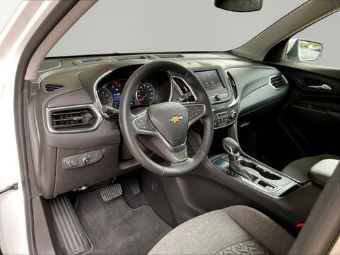 Used 2023 Chevrolet Equinox LT FWD image 16