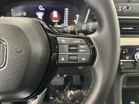 New 2026 Honda Pilot Touring image 13