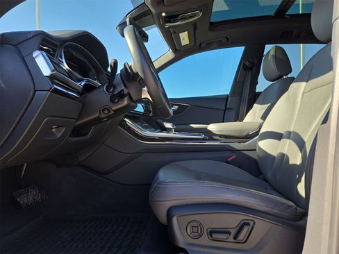 Certified 2023 Audi Q8 Premium Plus image 16