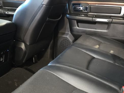 Used 2017 RAM 2500 Laramie w/ Sport Appearance Group AWD/4WD image 5
