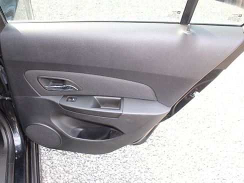 Used 2013 Chevrolet Cruze LTZ w/ Enhanced Safety Package FWD image 23