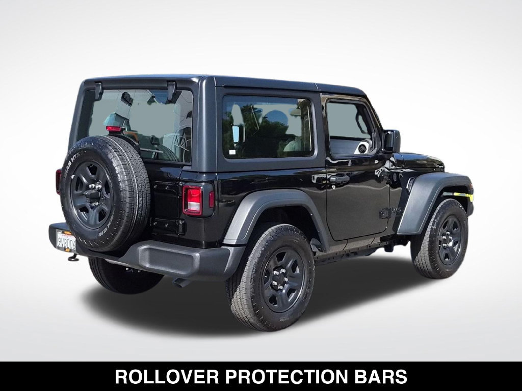 Used 2025 Jeep Wrangler Sport AWD/4WD image 9