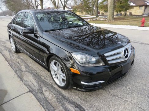 Used 2012 Mercedes-Benz C 300 C 300 Luxury 4MATIC AWD 4dr Se image 7