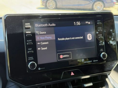 Used 2021 Toyota Venza XLE AWD/4WD image 16