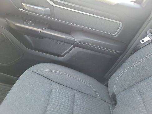 Used 2021 RAM 1500 Big Horn AWD/4WD image 14