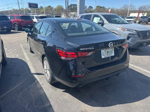 Used 2022 Nissan Sentra S FWD image 3