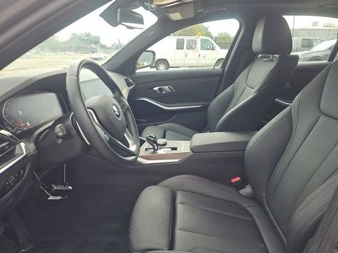 Used 2021 BMW 330i Sedan w/ Convenience Package RWD image 3