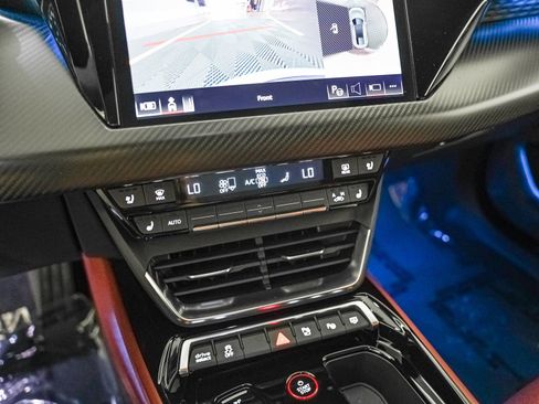 Used 2022 Audi e-tron GT Prestige w/ Prestige Package image 21