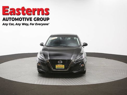 Used 2022 Nissan Altima 2.0 SR FWD image 53