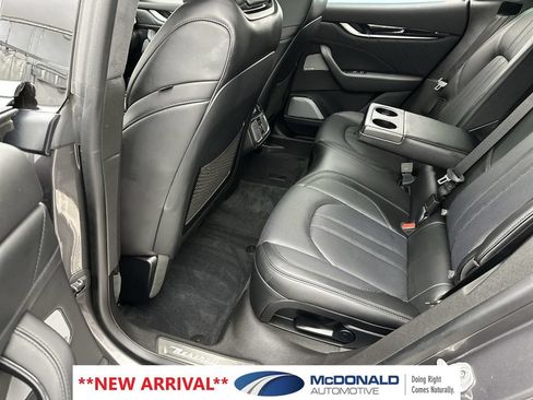 Used 2021 Maserati Levante S GranSport AWD/4WD image 22