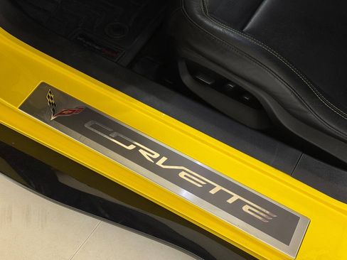Used 2018 Chevrolet Corvette Z06 RWD image 38