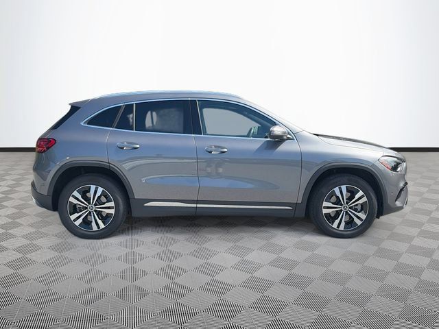 Used 2026 Mercedes-Benz GLA 250 4MATIC image 8