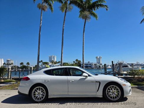 Used 2015 Porsche Panamera S image 20