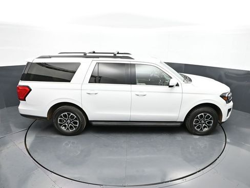 Used 2024 Ford Expedition Max XLT image 41