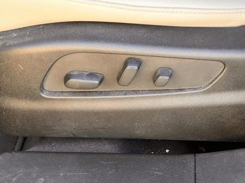 Used 2022 Cadillac XT4 Luxury image 22