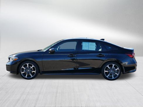 Certified 2025 Honda Civic Sport Touring image 4