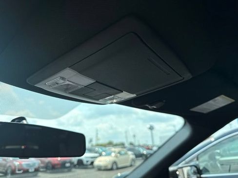 Used 2019 Ford Explorer XLT AWD/4WD image 35