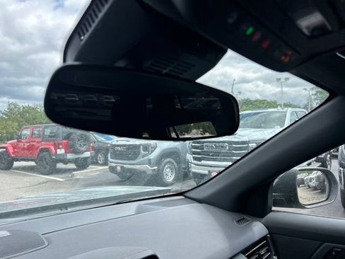New 2026 GMC Terrain AT4 AWD/4WD image 30