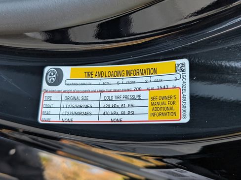 Used 2024 Chevrolet Silverado EV RST image 39