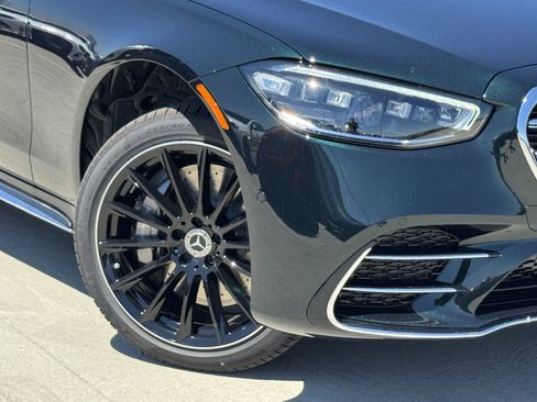 New 2026 Mercedes-Benz S 580e 4MATIC Sedan image 4