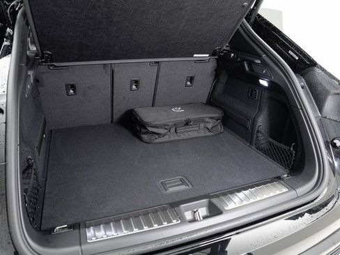 New 2026 Porsche Macan 4S Electric image 25