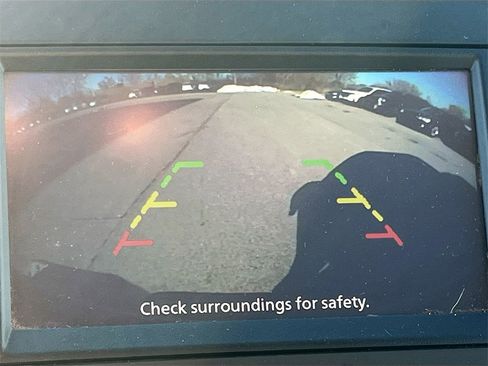 Used 2020 Nissan Frontier SV w/ Midnight Edition Floor Mats image 13