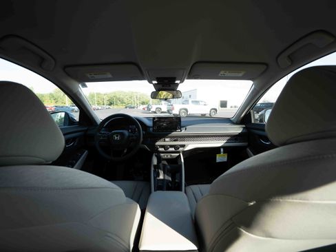 New 2025 Honda Accord LX image 19