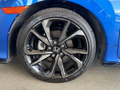Used 2018 Honda Civic Sport image 55