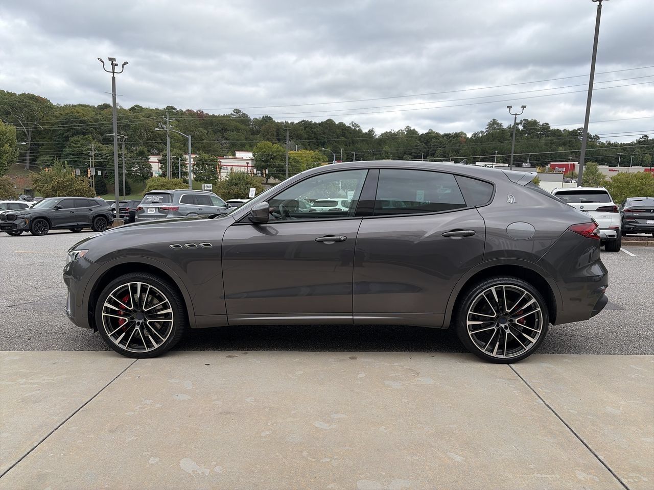 Used 2019 Maserati Levante GTS AWD/4WD image 5