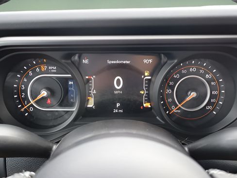 New 2026 Jeep Gladiator Sport AWD/4WD image 12