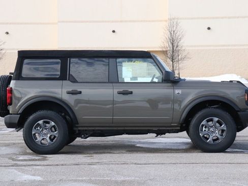 New 2025 Ford Bronco Big Bend image 9