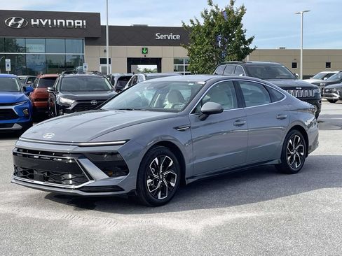 Certified 2024 Hyundai Sonata SEL FWD image 24
