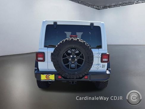 Used 2026 Jeep Wrangler Unlimited Sport AWD/4WD image 4