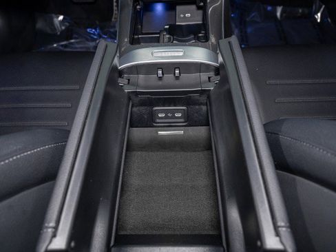 Certified 2023 Mercedes-Benz C 300 4MATIC Sedan image 20