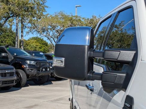 Used 2025 Ford F250 Lariat w/ Lariat Ultimate Package image 10