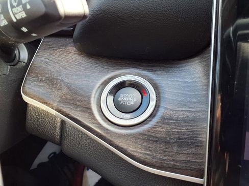 Used 2023 Jeep Grand Cherokee L Limited w/ Rear Seat Video Group I image 8