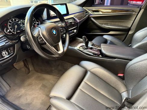 Used 2018 BMW 530i image 9