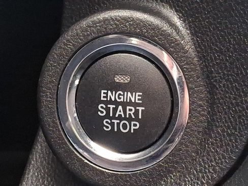 Used 2022 Subaru Outback Limited image 23