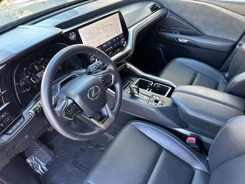 Used 2024 Lexus TX 350 AWD image 10