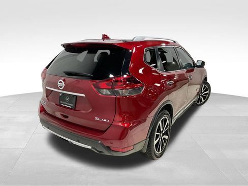 Used 2019 Nissan Rogue SL w/ Premium Package image 10