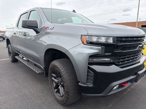 Used 2020 Chevrolet Silverado 1500 LT Trail Boss w/ Convenience Package AWD/4WD image 3