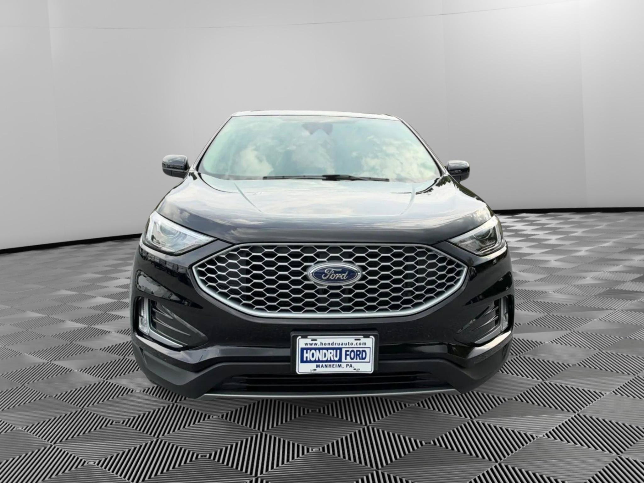 Used 2023 Ford Edge SEL w/ Convenience Package AWD/4WD image 7