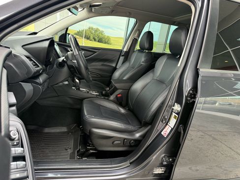 Used 2019 Subaru Forester Touring w/ Popular Package #3 AWD/4WD image 16