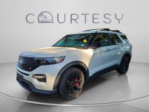 Used 2022 Ford Explorer ST w/ Equipment Group 401A AWD/4WD image 6