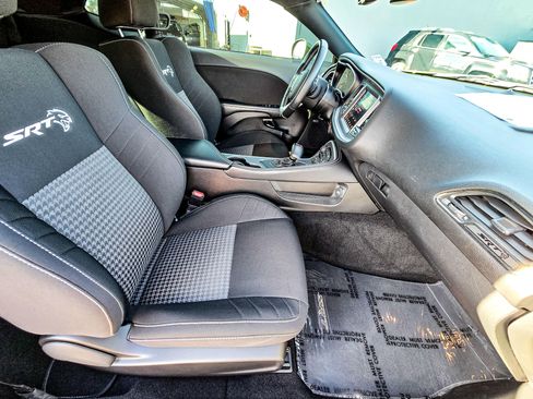 Used 2022 Dodge Challenger SRT Hellcat Redeye image 31