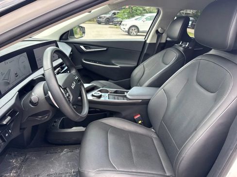 Used 2023 Kia EV6 Wind RWD image 12